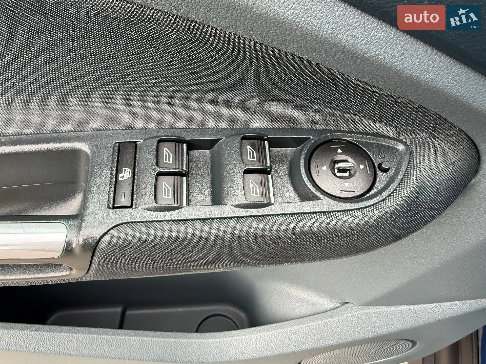 2013 Ford C-MAX - мініатюра 37