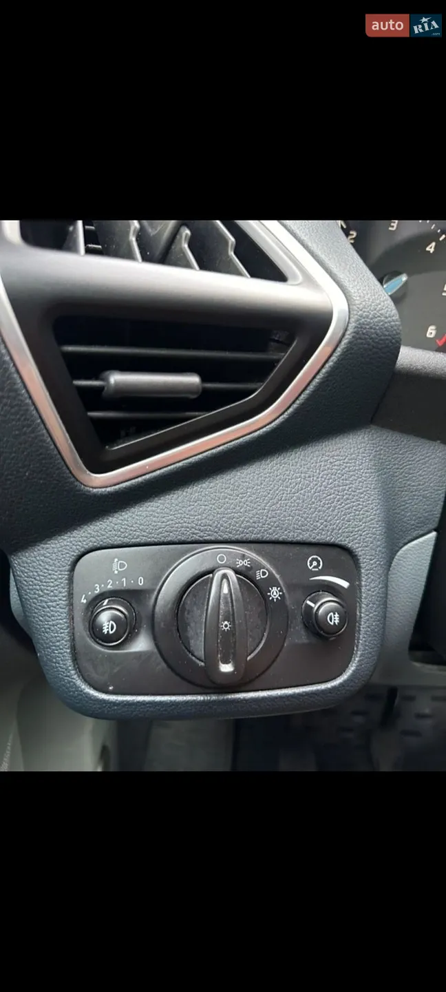2011 Ford C-MAX - мініатюра 18