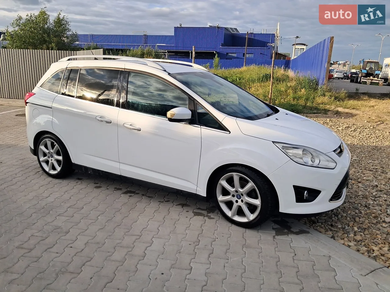 2010 Ford C-MAX - мініатюра 19