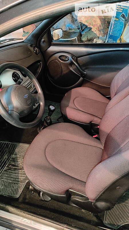 Хэтчбек Ford KA 2008 в Киеве