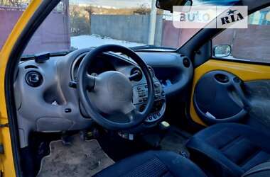 Хэтчбек Ford KA 1999 в Обухове