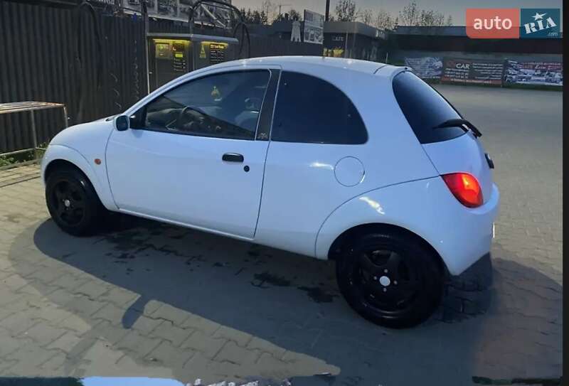 Хэтчбек Ford KA 2008 в Хусте
