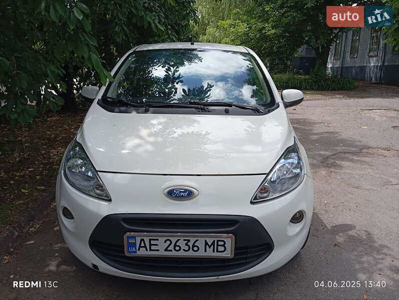 Хэтчбек Ford KA 2011 в Соленом