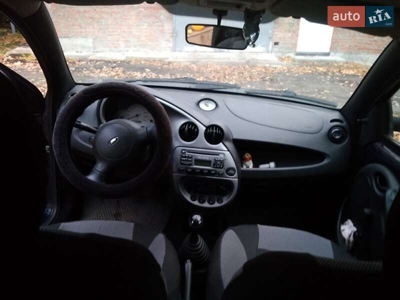 Хэтчбек Ford KA 2005 в Тернополе