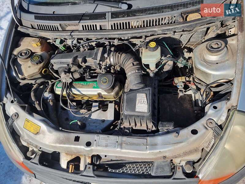 Хетчбек Ford KA 2002 в Таращі