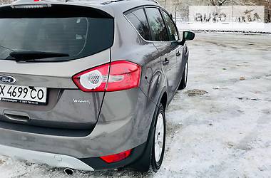 Внедорожник / Кроссовер Ford Kuga 2012 в Киеве