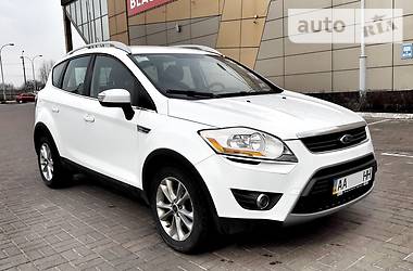 Внедорожник / Кроссовер Ford Kuga 2012 в Киеве