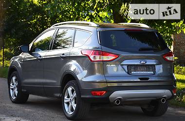 Внедорожник / Кроссовер Ford Kuga 2014 в Луцке