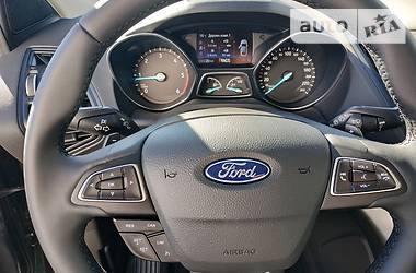 Внедорожник / Кроссовер Ford Kuga 2018 в Днепре