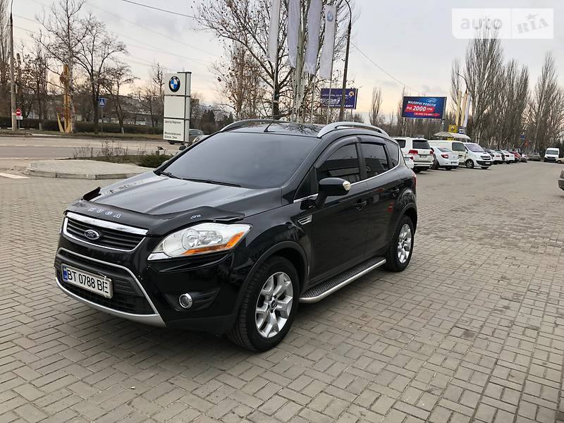 Внедорожник / Кроссовер Ford Kuga 2010 в Херсоне