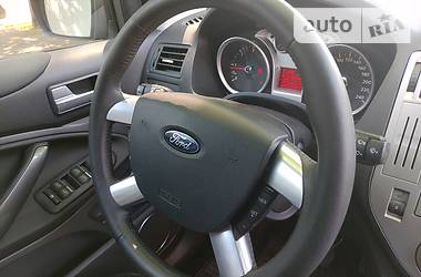 Внедорожник / Кроссовер Ford Kuga 2012 в Днепре