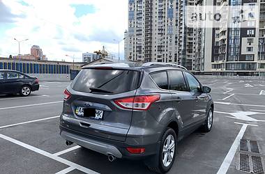 Внедорожник / Кроссовер Ford Kuga 2014 в Киеве