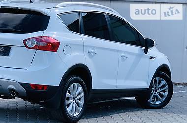 Внедорожник / Кроссовер Ford Kuga 2013 в Одессе