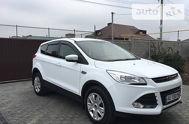 Ford Kuga 2015