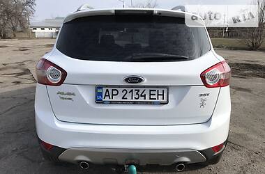 Позашляховик / Кросовер Ford Kuga 2010 в 
