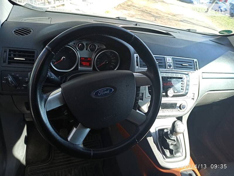 Позашляховик / Кросовер Ford Kuga 2008 в Києві