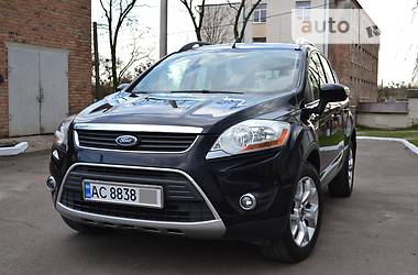 Позашляховик / Кросовер Ford Kuga 2011 в 