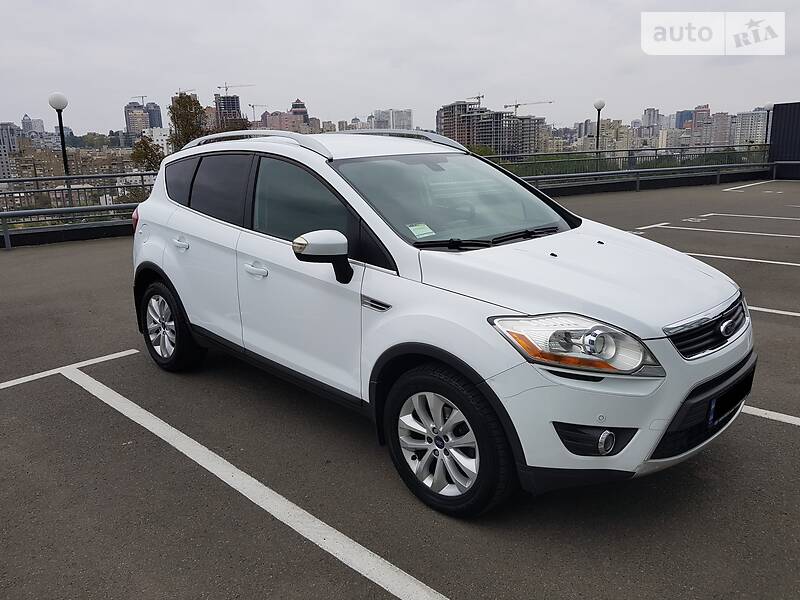 Позашляховик / Кросовер Ford Kuga 2011 в Києві фото 6 Позашляховик / Кросовер Ford Kuga 2011 в Києві