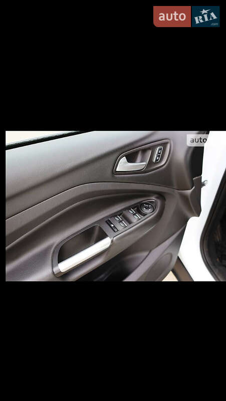 Внедорожник / Кроссовер Ford Kuga 2016 в Конотопе фото 41 Внедорожник / Кроссовер Ford Kuga 2016 в Конотопе