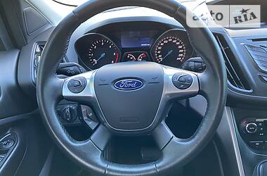 Внедорожник / Кроссовер Ford Kuga 2015 в Виннице