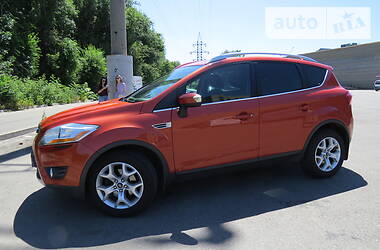 Внедорожник / Кроссовер Ford Kuga 2010 в Днепре