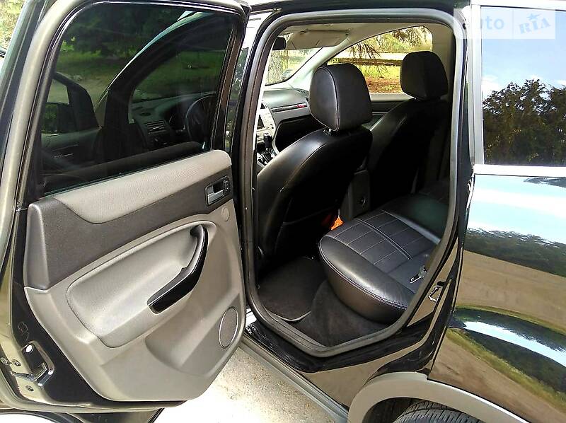 Позашляховик / Кросовер Ford Kuga 2012 в Луцьку