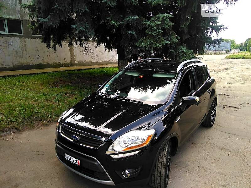 Позашляховик / Кросовер Ford Kuga 2012 в Луцьку