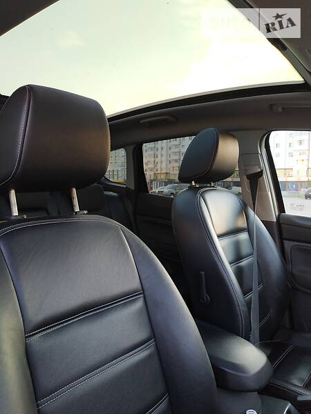 Позашляховик / Кросовер Ford Kuga 2011 в Івано-Франківську