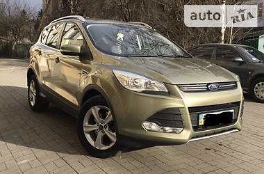 Внедорожник / Кроссовер Ford Kuga 2013 в Ивано-Франковске