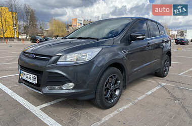 Внедорожник / Кроссовер Ford Kuga 2015 в 