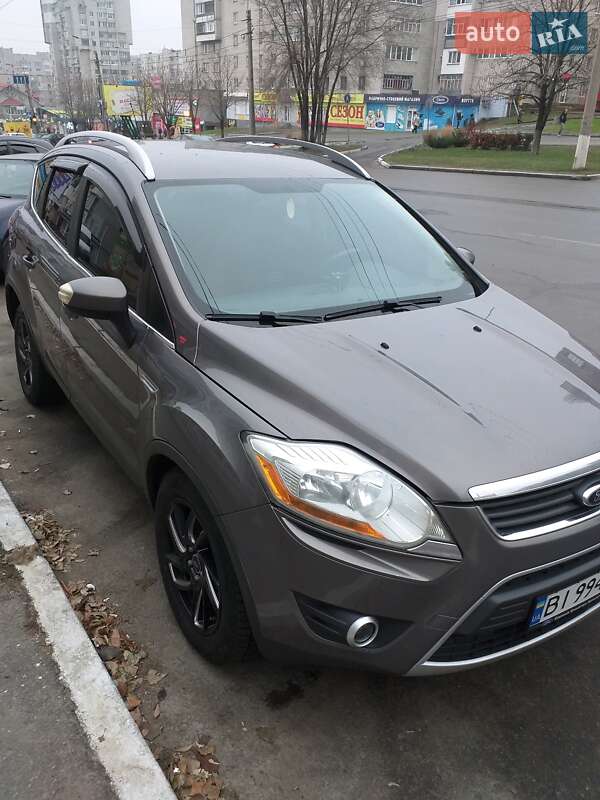 Внедорожник / Кроссовер Ford Kuga 2012 в Кременчуге фото 2 Внедорожник / Кроссовер Ford Kuga 2012 в Кременчуге