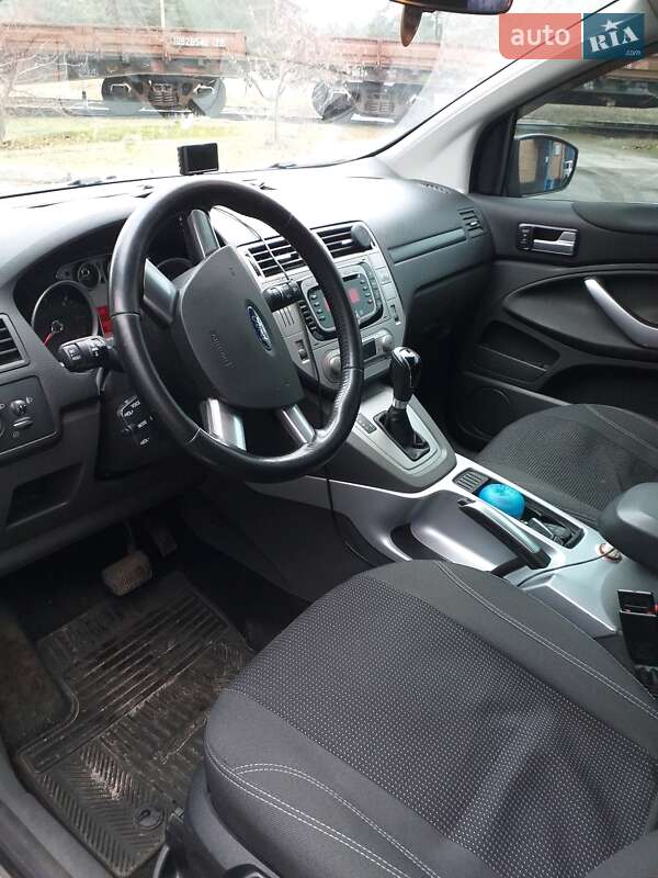 Внедорожник / Кроссовер Ford Kuga 2012 в Кременчуге фото 10 Внедорожник / Кроссовер Ford Kuga 2012 в Кременчуге