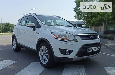 Внедорожник / Кроссовер Ford Kuga 2012 в Виннице