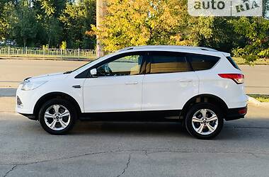 Внедорожник / Кроссовер Ford Kuga 2016 в Киеве