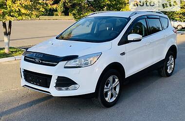 Внедорожник / Кроссовер Ford Kuga 2016 в Киеве