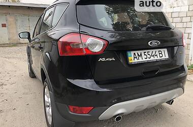 Внедорожник / Кроссовер Ford Kuga 2012 в Киеве