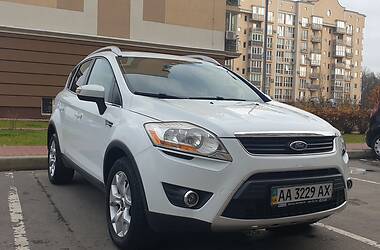 Внедорожник / Кроссовер Ford Kuga 2012 в Киеве