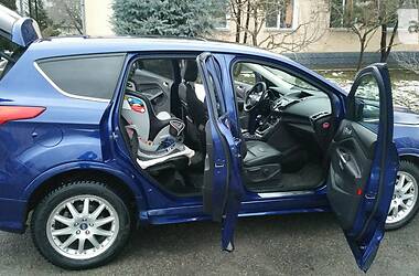 Универсал Ford Kuga 2015 в Каменец-Подольском