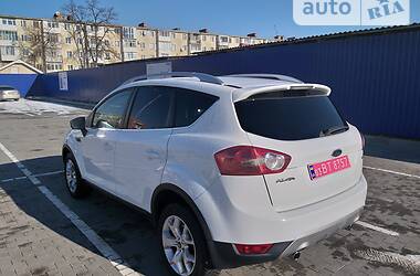 Внедорожник / Кроссовер Ford Kuga 2009 в Калуше