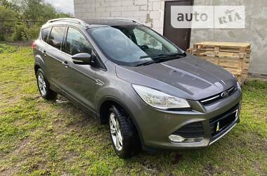 Внедорожник / Кроссовер Ford Kuga 2014 в Киеве