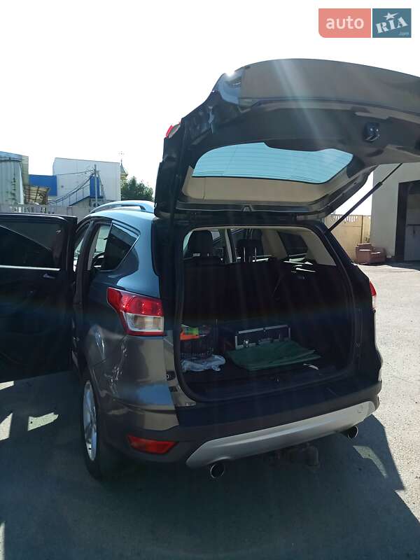 Внедорожник / Кроссовер Ford Kuga 2014 в Первомайске