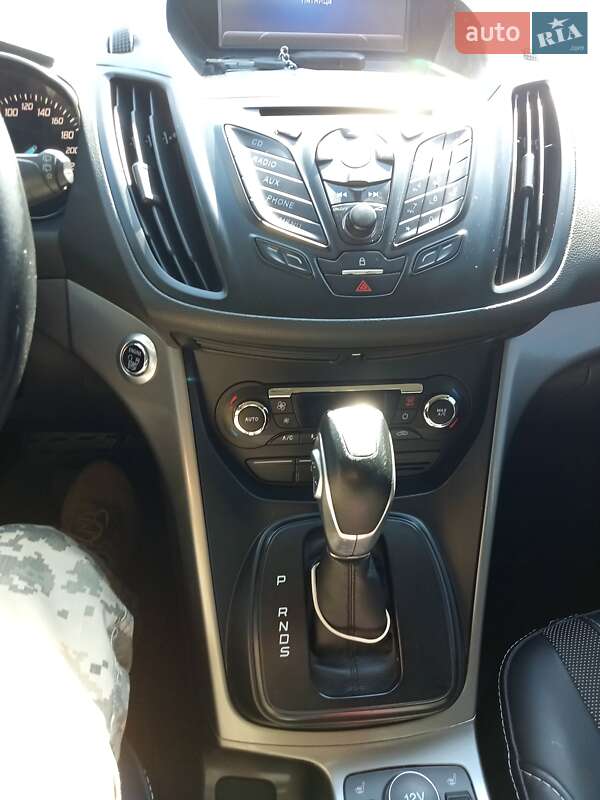 Внедорожник / Кроссовер Ford Kuga 2014 в Первомайске