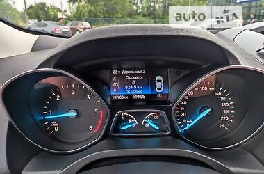 Внедорожник / Кроссовер Ford Kuga 2017 в Виннице