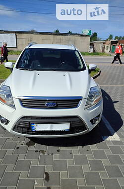 Внедорожник / Кроссовер Ford Kuga 2012 в Запорожье