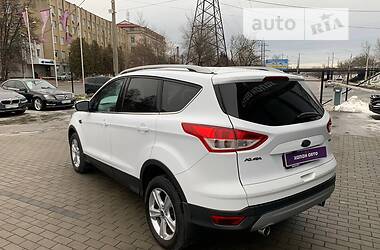 Внедорожник / Кроссовер Ford Kuga 2015 в Львове