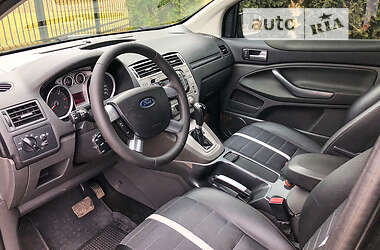 Позашляховик / Кросовер Ford Kuga 2010 в 