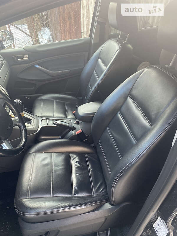 Внедорожник / Кроссовер Ford Kuga 2012 в Львове фото 9 Внедорожник / Кроссовер Ford Kuga 2012 в Львове