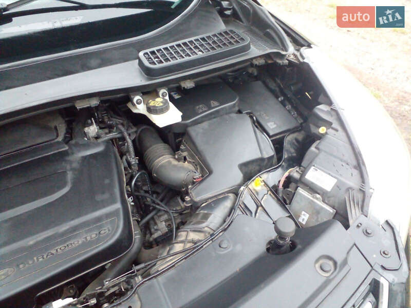 Позашляховик / Кросовер Ford Kuga 2014 в Тячеві фото 8 Позашляховик / Кросовер Ford Kuga 2014 в Тячеві