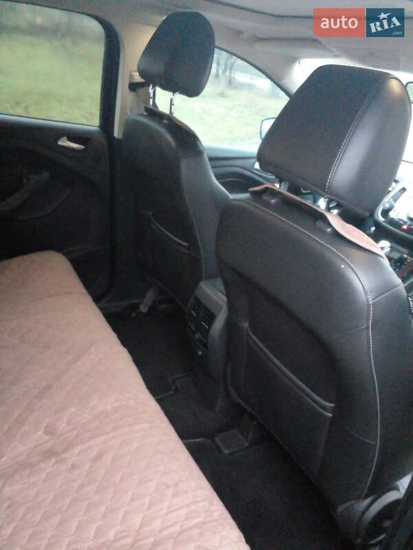 Позашляховик / Кросовер Ford Kuga 2014 в Тячеві фото 17 Позашляховик / Кросовер Ford Kuga 2014 в Тячеві