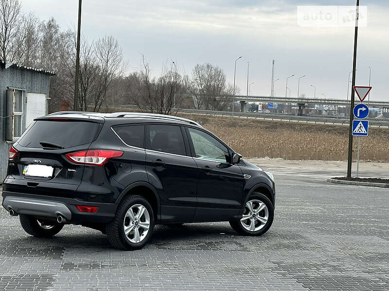 Внедорожник / Кроссовер Ford Kuga 2013 в Киеве